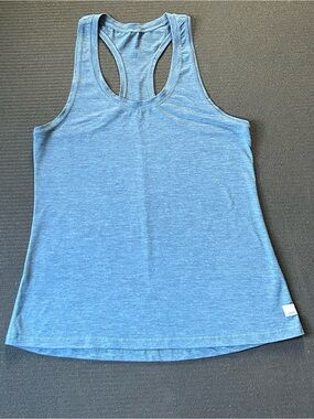Vuori Lux Performance Racerback Tank size medium